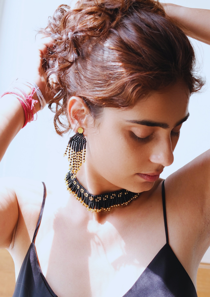 Golden Eclipse - Black and Gold Earrings & Necklace