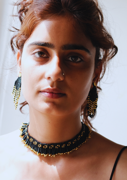 Golden Eclipse - Black and Gold Earrings & Necklace