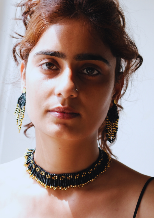 Golden Eclipse - Black and Gold Earrings & Necklace