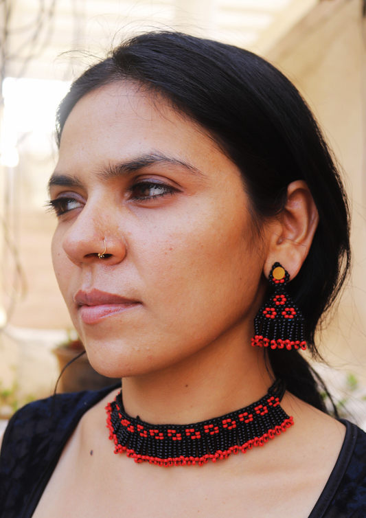 Raat Rani Bloom Necklace and Earrings