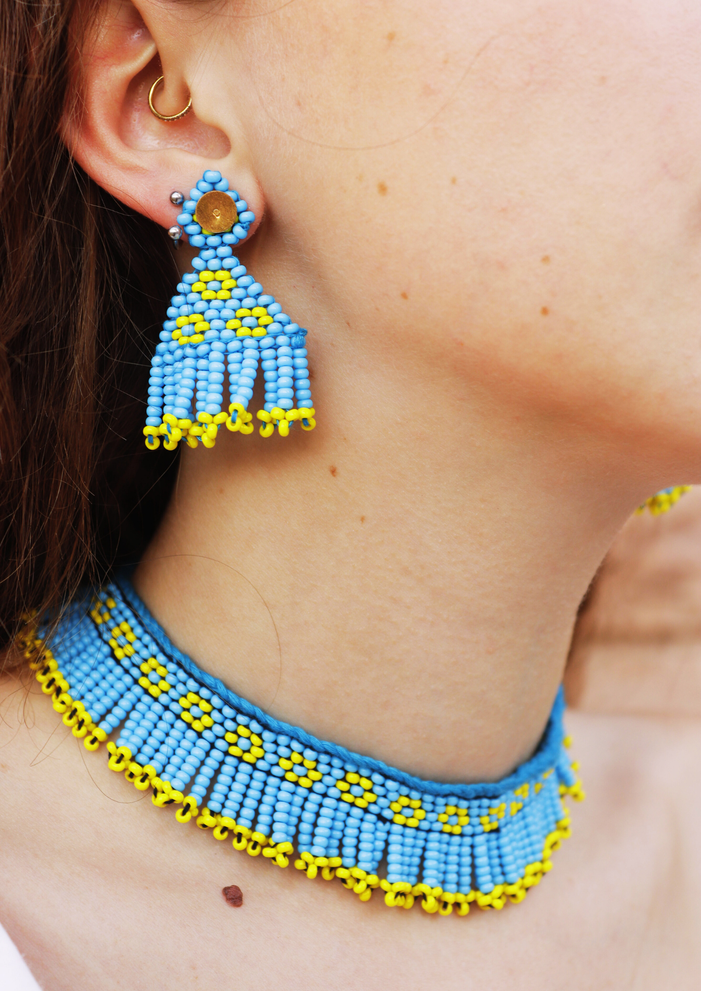 Neel-Kesari Glow Necklace and Earrings