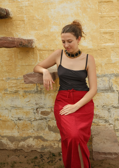 Noor Noir - Black and Gold Necklace