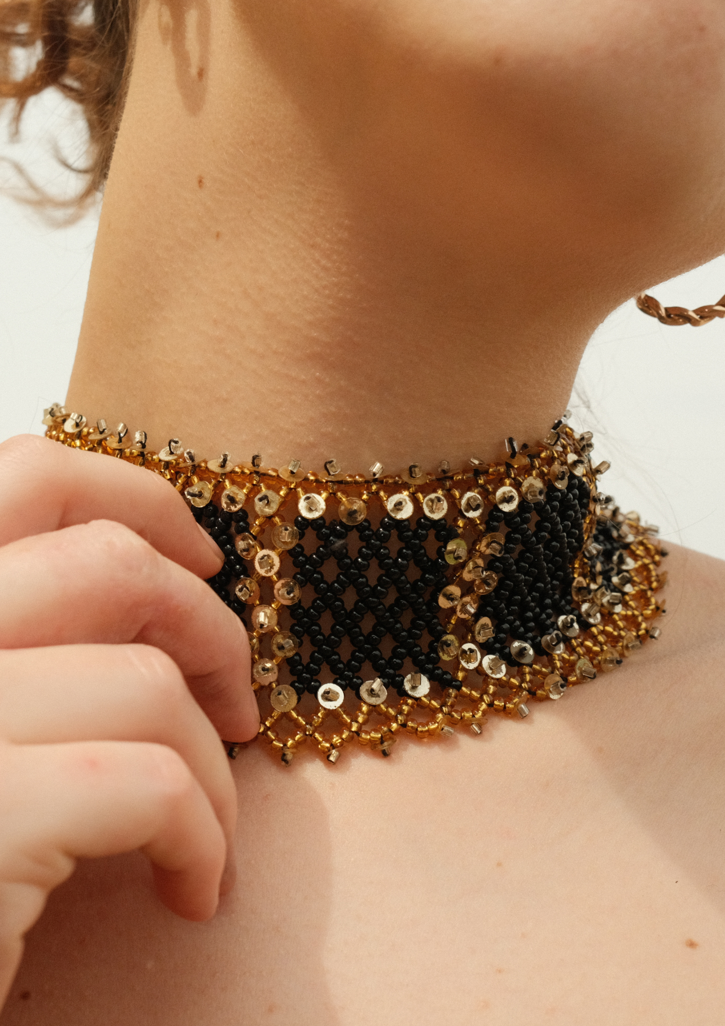 Noor Noir - Black and Gold Necklace
